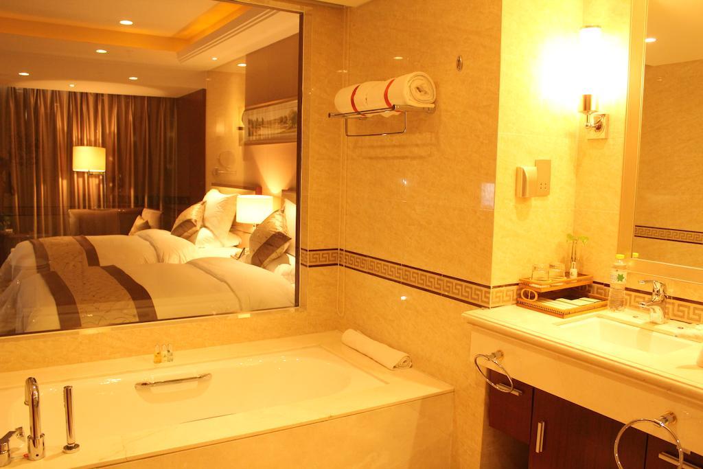 Arcadia International Hotel Cangzhou Extérieur photo